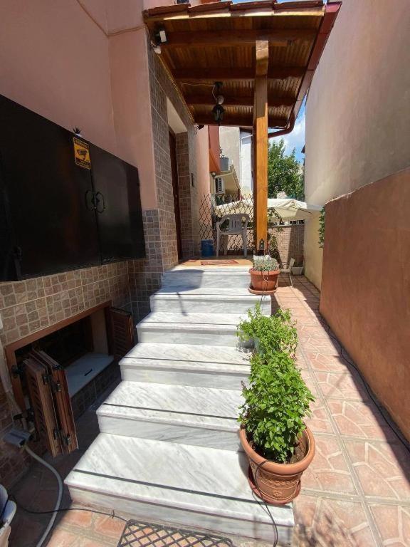 Ano Poli 1 Apartment